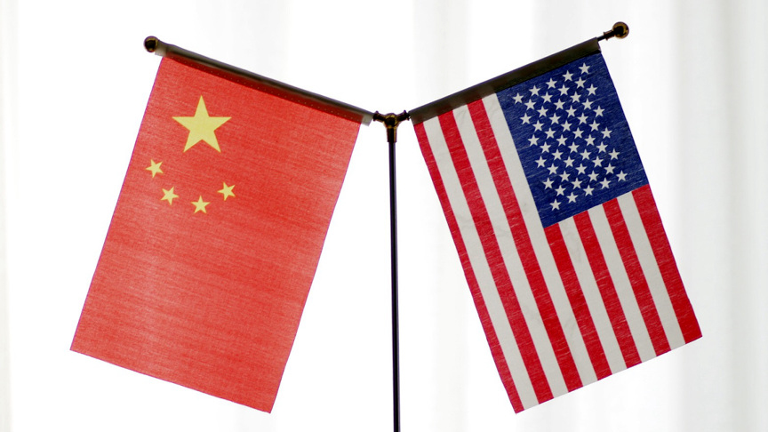 National flags of China and the United States [File Photo: IC]